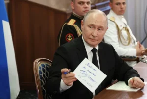 PUTIN-ARMADA