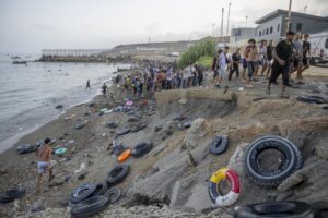 Nigel Farage pide "despertar" ante la crisis en Ceuta y la achaca a la política migratoria de España