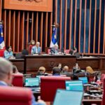 Senado-sanciona-de-urgencia-proyecto-que-prohibe-la-importacion-y-fabricacion-de-foam-1-1024x768